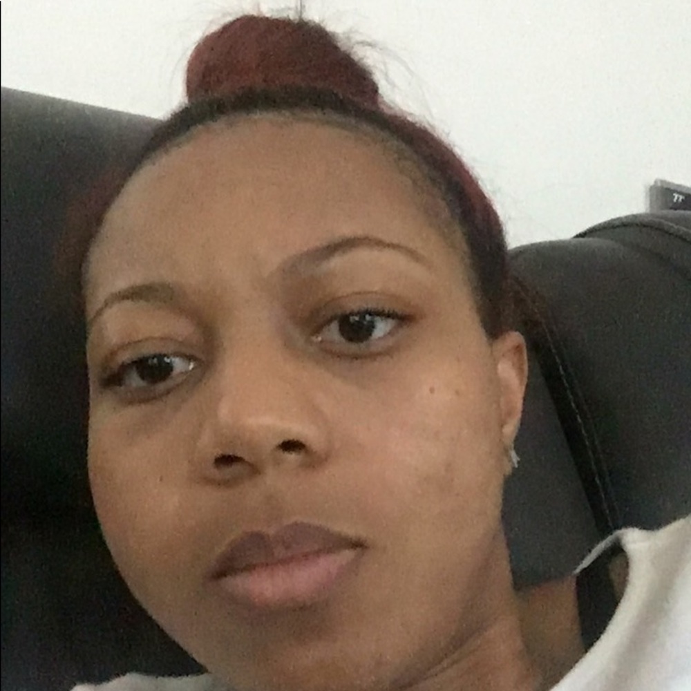 Meet your Posher, Keosha